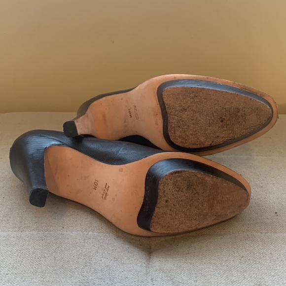 BCBG MAXAZRIA Women's Black Platform Booties Zip Back Size 10 - Picture 13 of 16